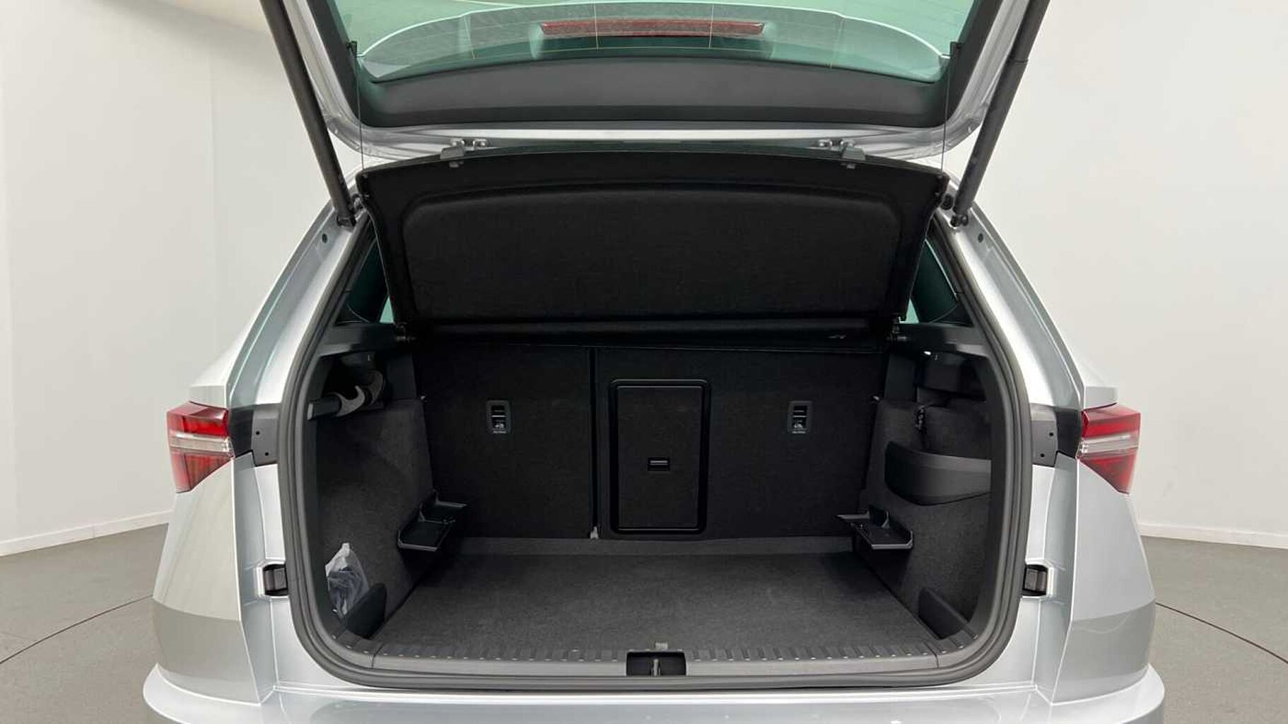 SKODA Karoq 1.5 TSI ACT SportLine SUV 5dr Petrol Manual Euro 6 (s/s) (150 ps)