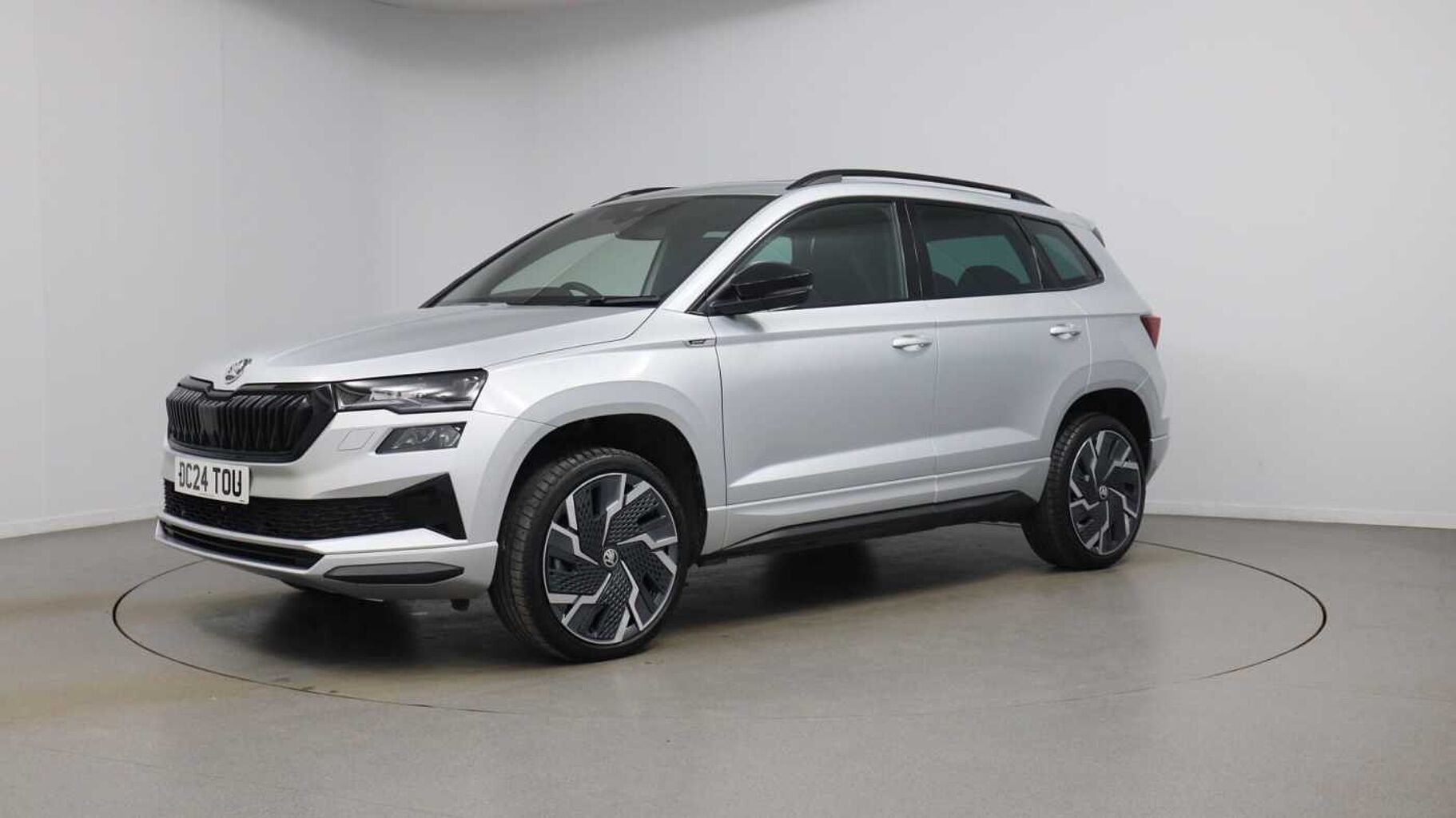SKODA Karoq 1.5 TSI ACT SportLine SUV 5dr Petrol Manual Euro 6 (s/s) (150 ps)