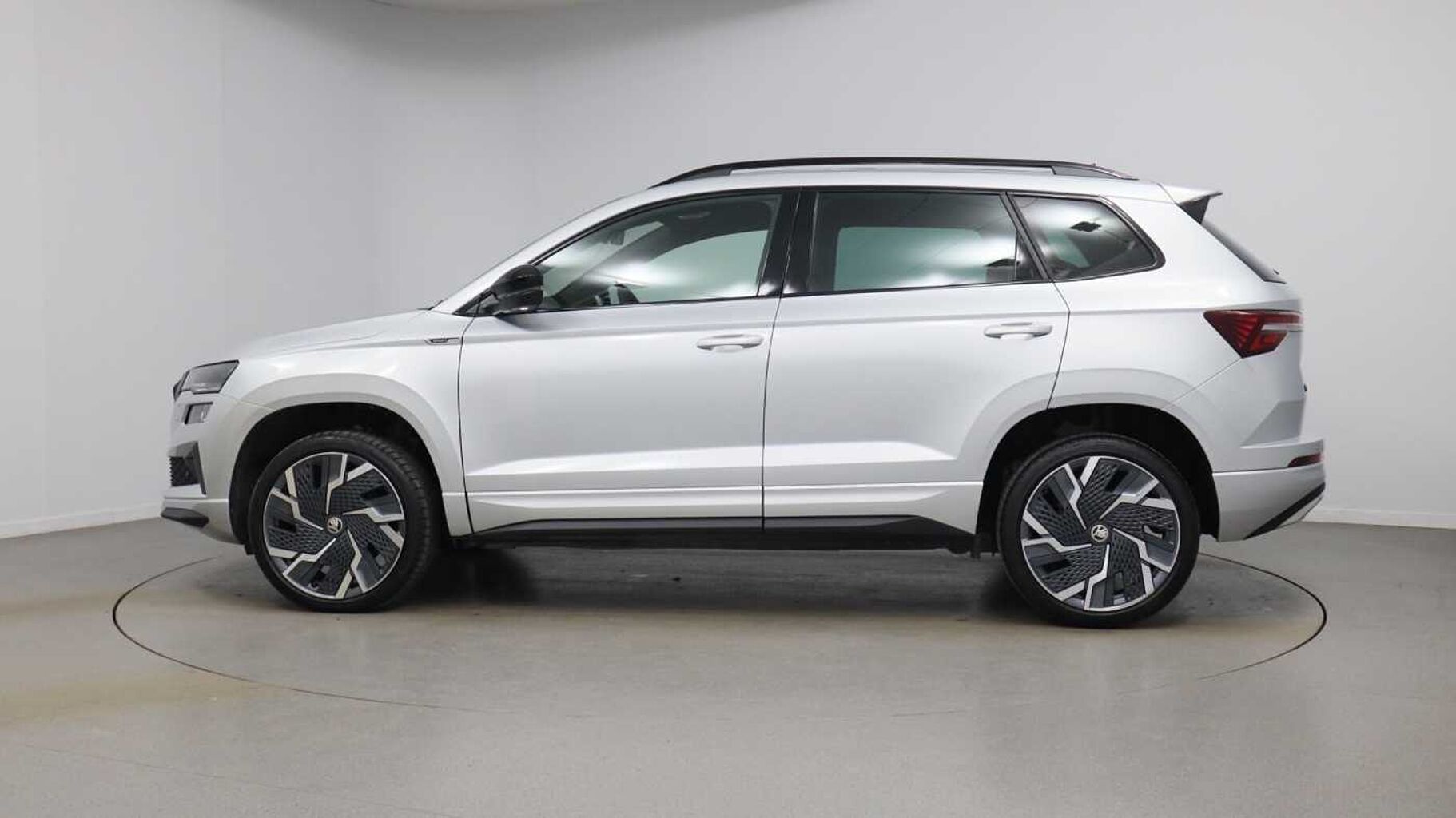 SKODA Karoq 1.5 TSI ACT SportLine SUV 5dr Petrol Manual Euro 6 (s/s) (150 ps)