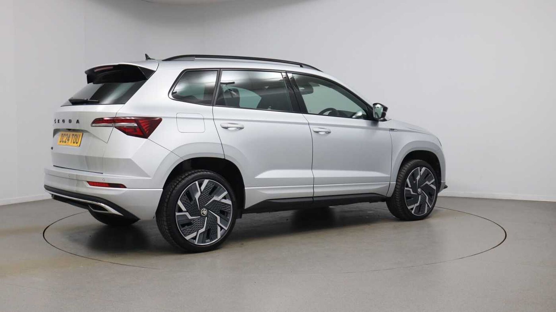 SKODA Karoq 1.5 TSI ACT SportLine SUV 5dr Petrol Manual Euro 6 (s/s) (150 ps)