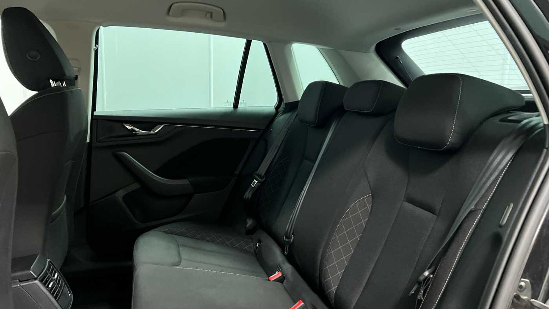 SKODA Kamiq 1.0 TSI (109ps) SE Drive DSG SUV