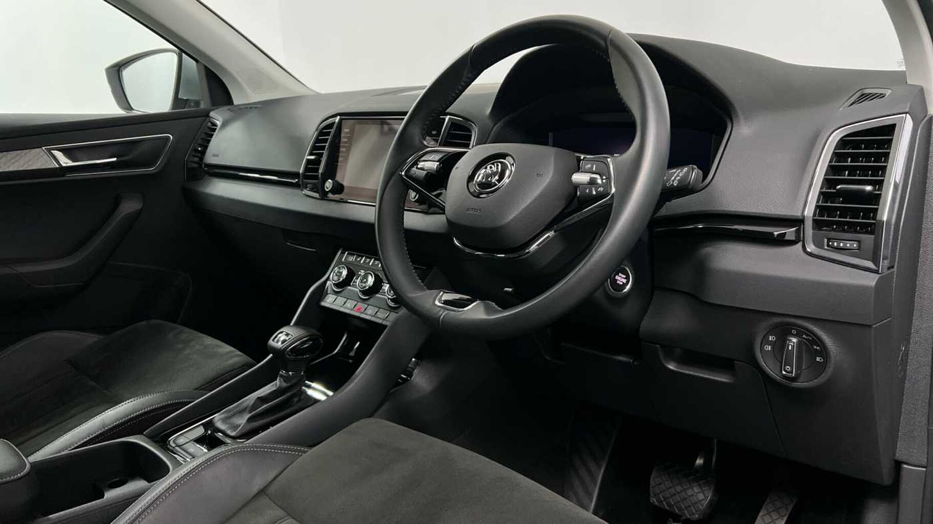 SKODA Karoq SUV 1.5 TSI (150ps) SE L ACT DSG