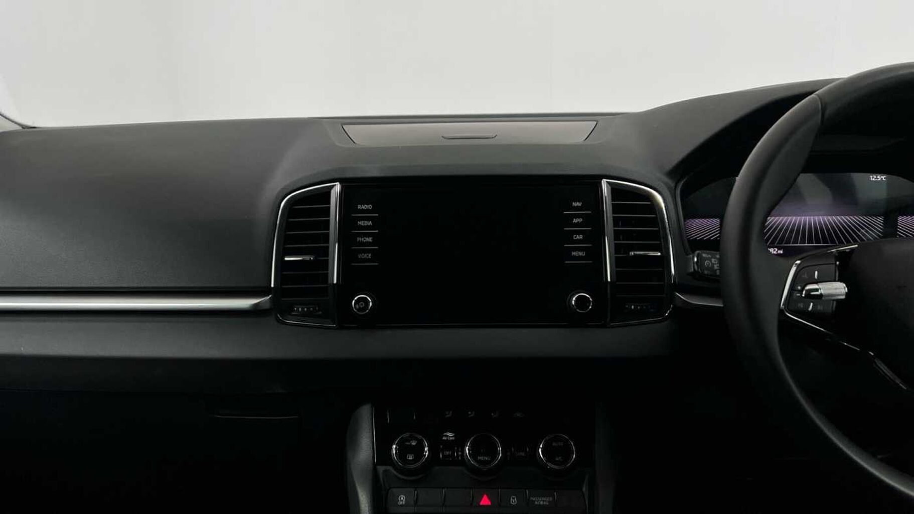 SKODA Karoq 1.0 TSI SE Drive SUV 5dr Petrol Manual Euro 6 (s/s) (110 ps)