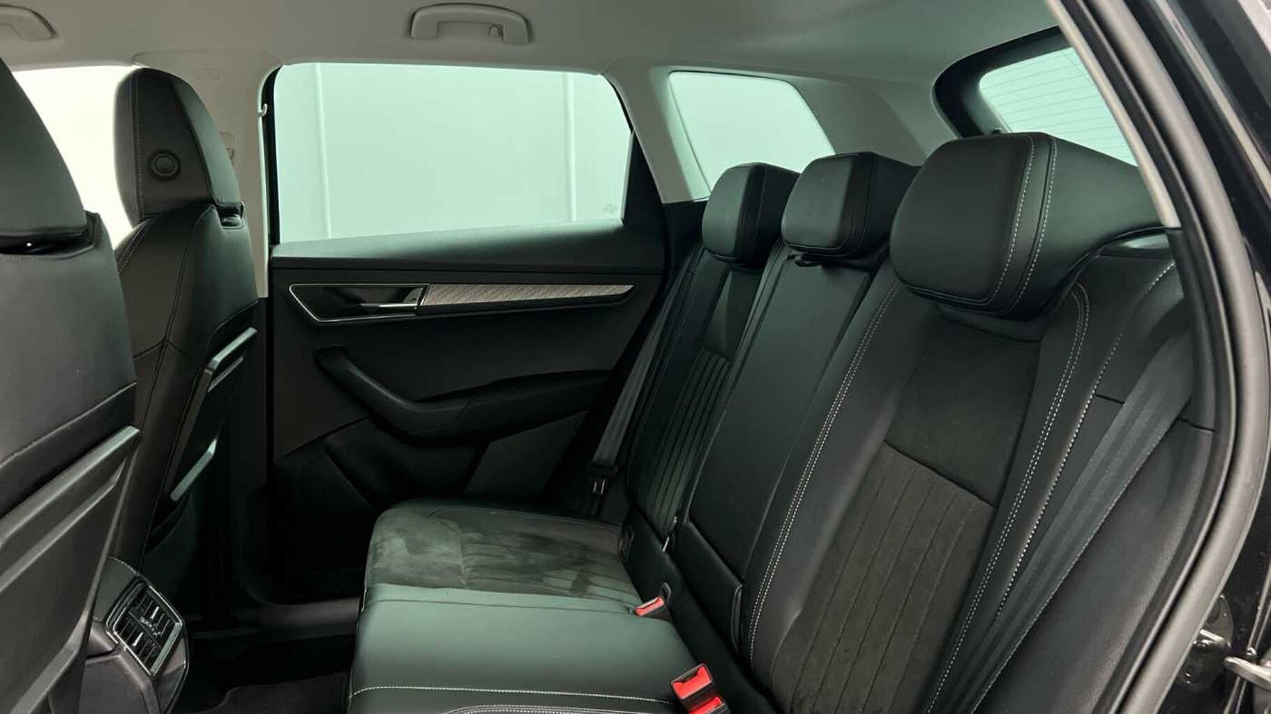 SKODA Karoq 1.5 TSI ACT SE L SUV 5dr Petrol Manual Euro 6 (s/s) (150 ps)