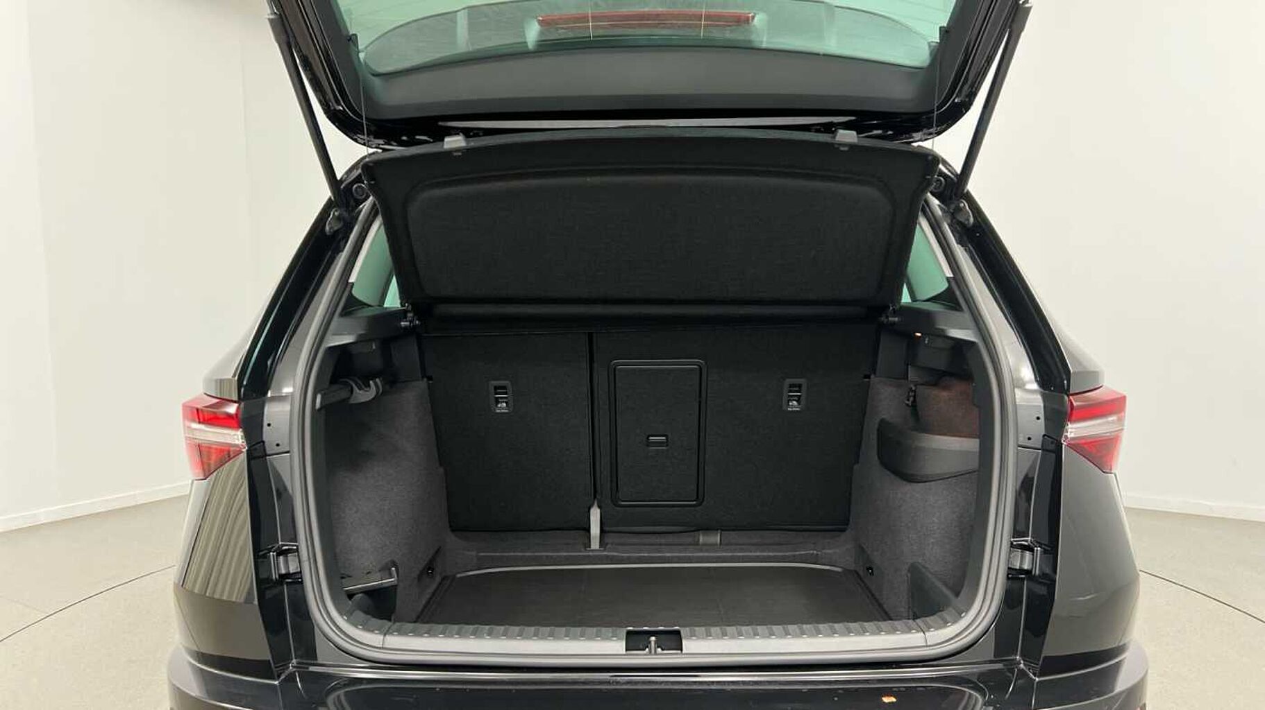 SKODA Karoq 1.5 TSI ACT SE L SUV 5dr Petrol Manual Euro 6 (s/s) (150 ps)