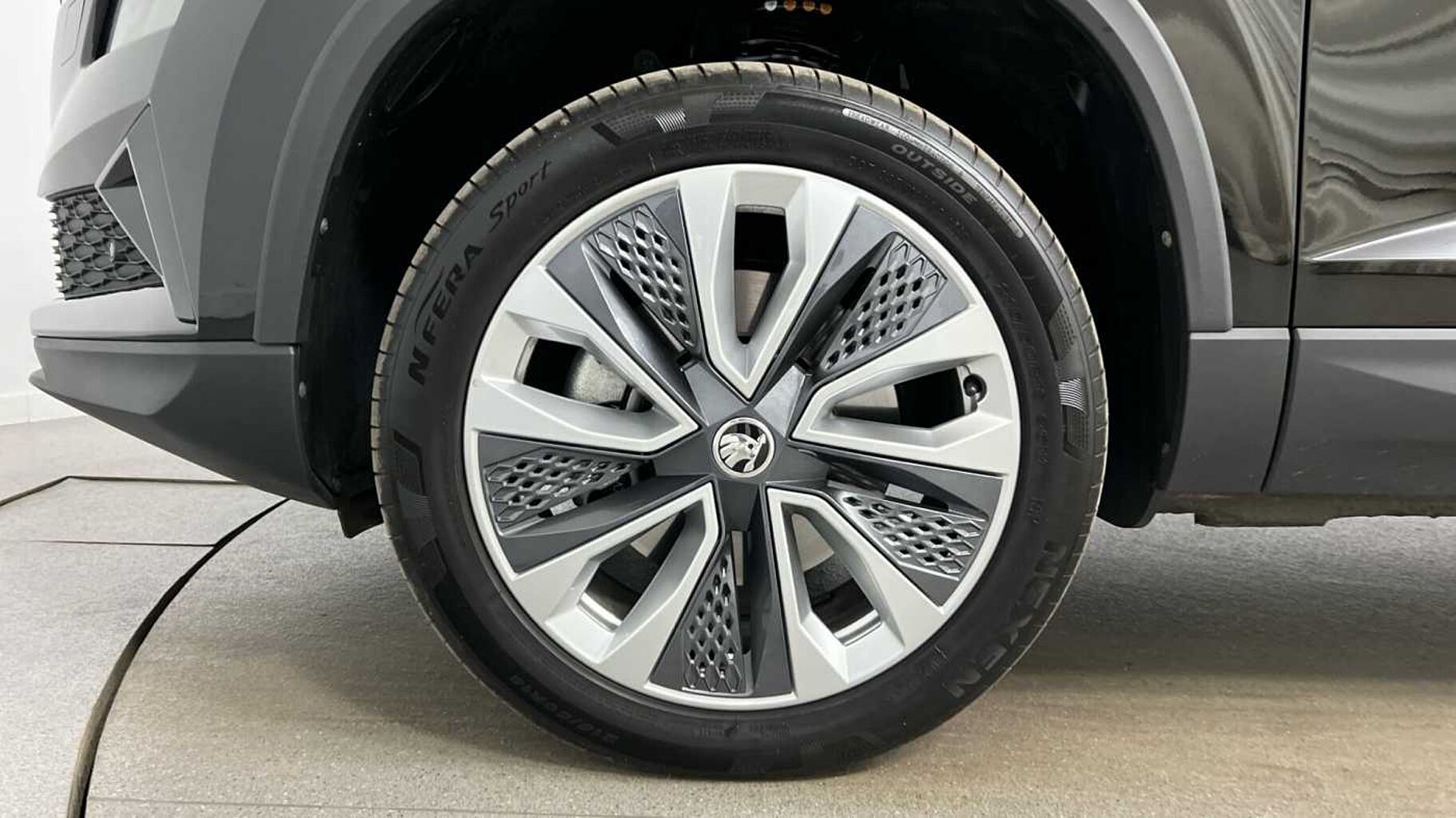 SKODA Karoq 1.5 TSI ACT SE L SUV 5dr Petrol Manual Euro 6 (s/s) (150 ps)