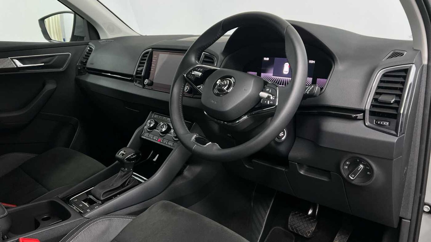 SKODA Karoq SUV 1.5 TSI (150ps) SE L ACT DSG