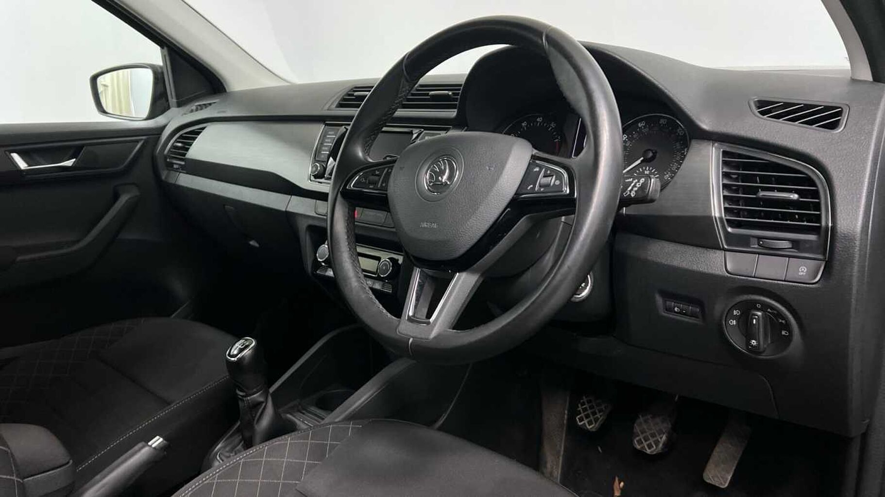 SKODA Fabia 1.2 TSI (90 BHP) SE L S/S 5-Dr Estate