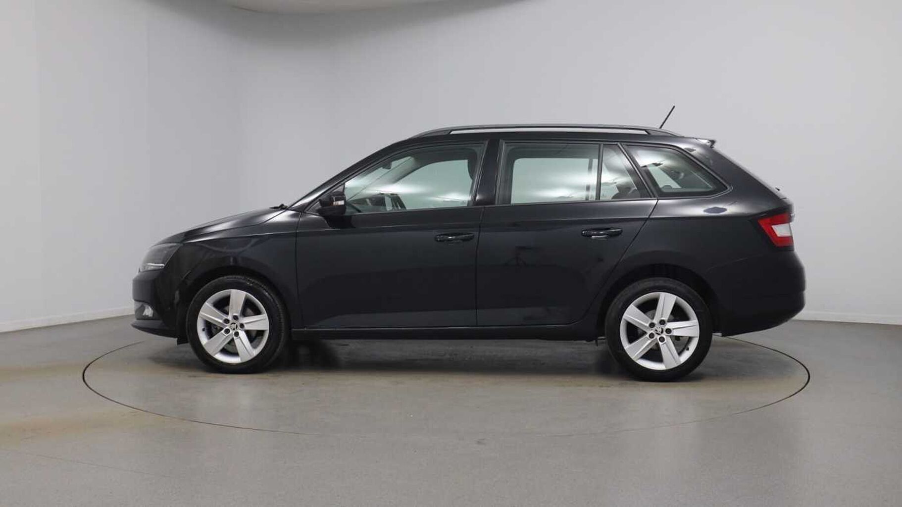 SKODA Fabia 1.2 TSI (90 BHP) SE L S/S 5-Dr Estate