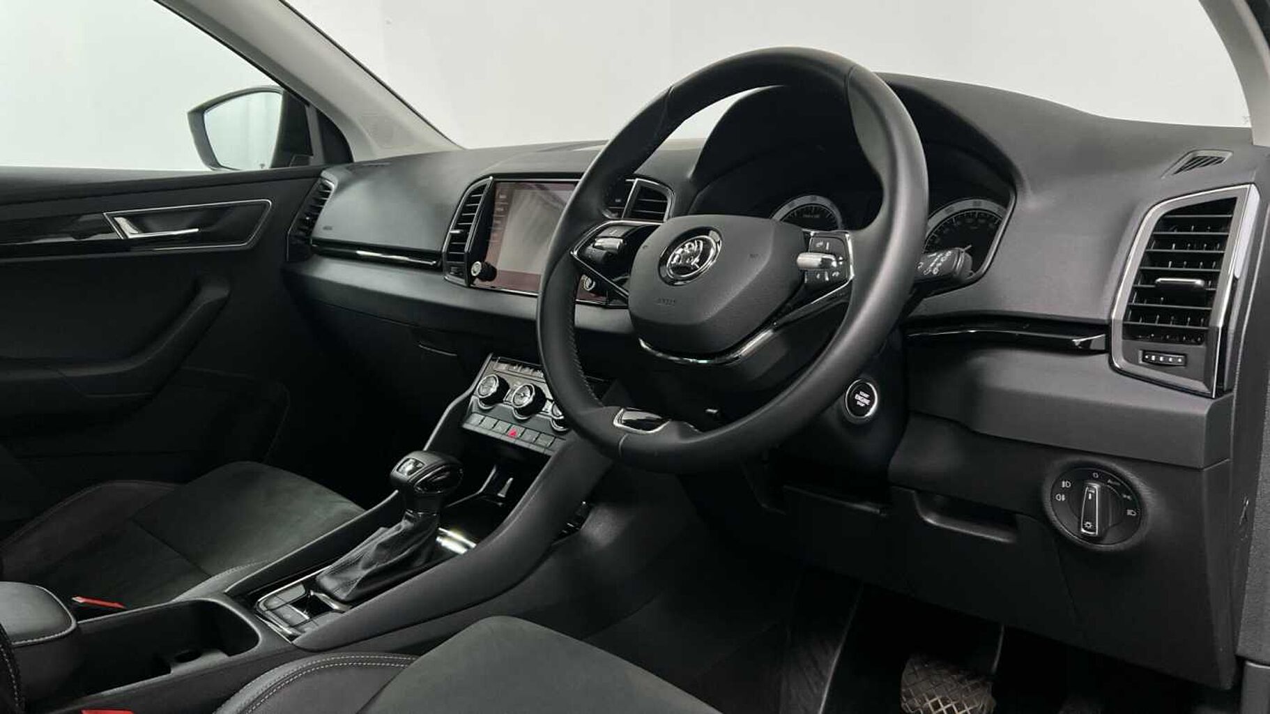 SKODA Karoq SUV 1.5 TSI (150ps) SE L ACT DSG