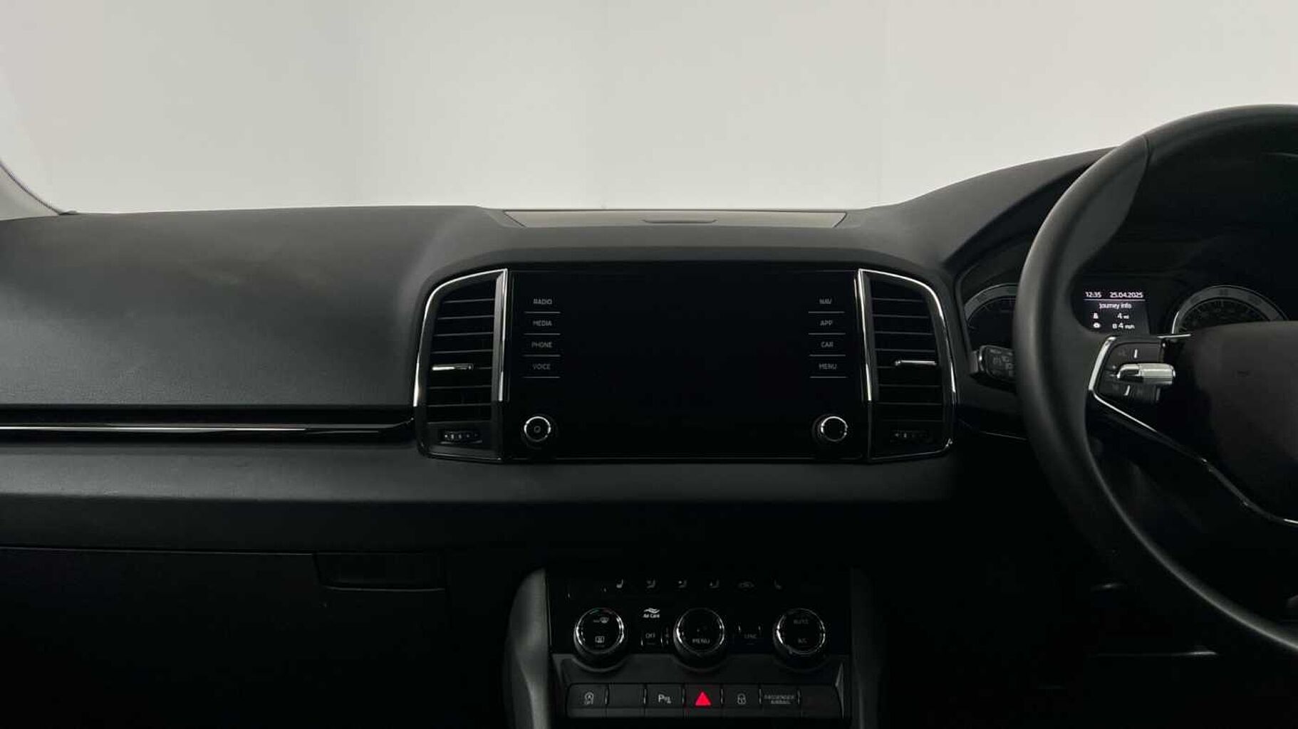 SKODA Karoq SUV 1.5 TSI (150ps) SE L ACT DSG