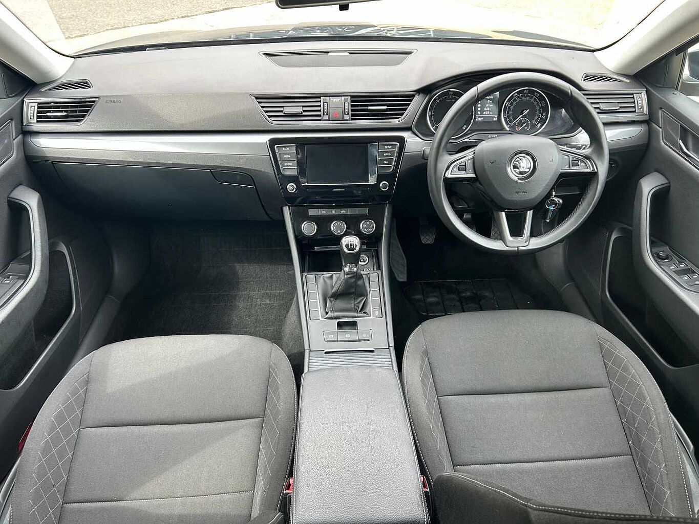 SKODA SUPERB DIESEL HATCHBACK 1.6 TDI CR S 5dr