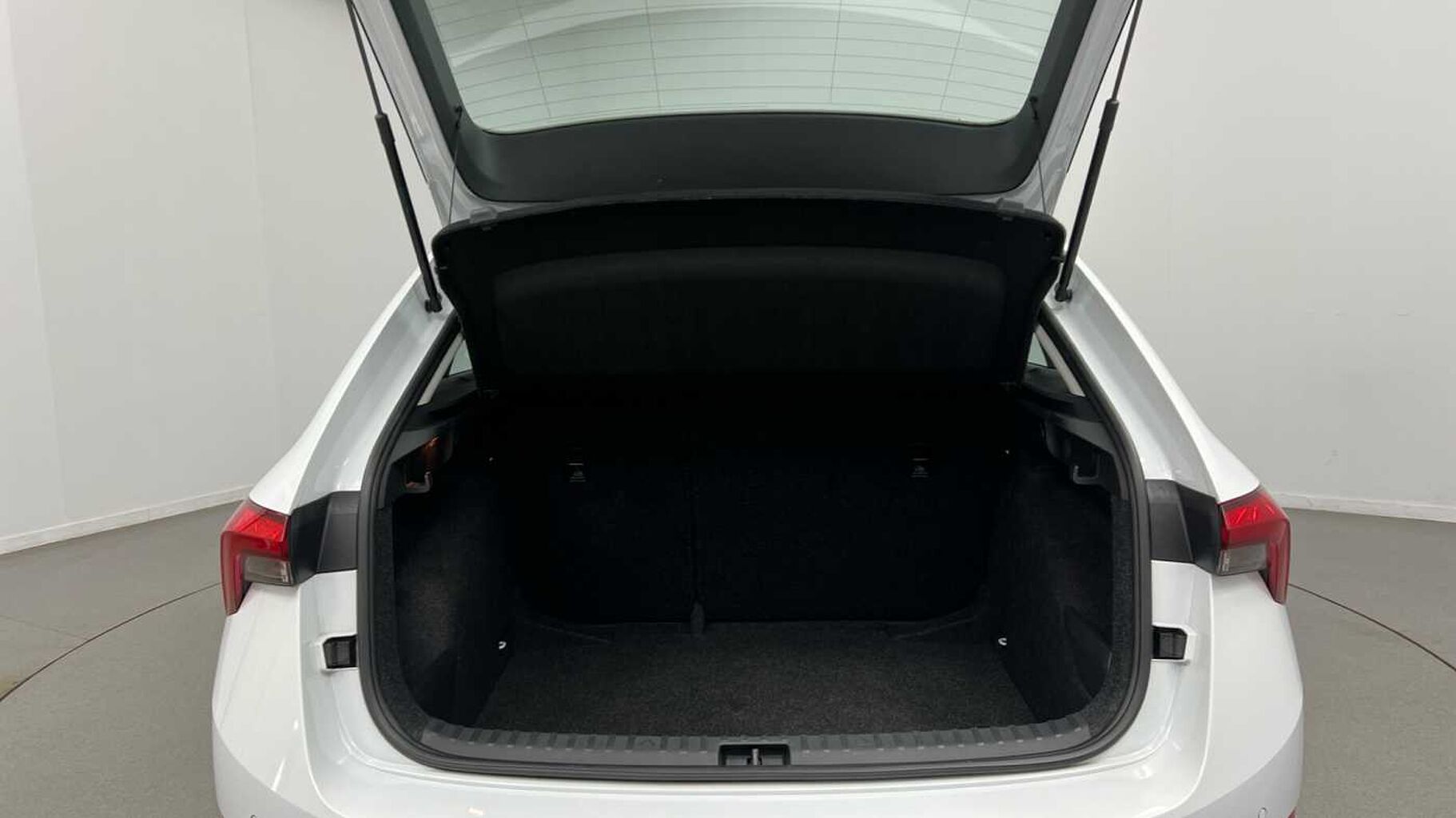 SKODA Scala 5-Dr 1.0 TSI (115ps) SE DSG