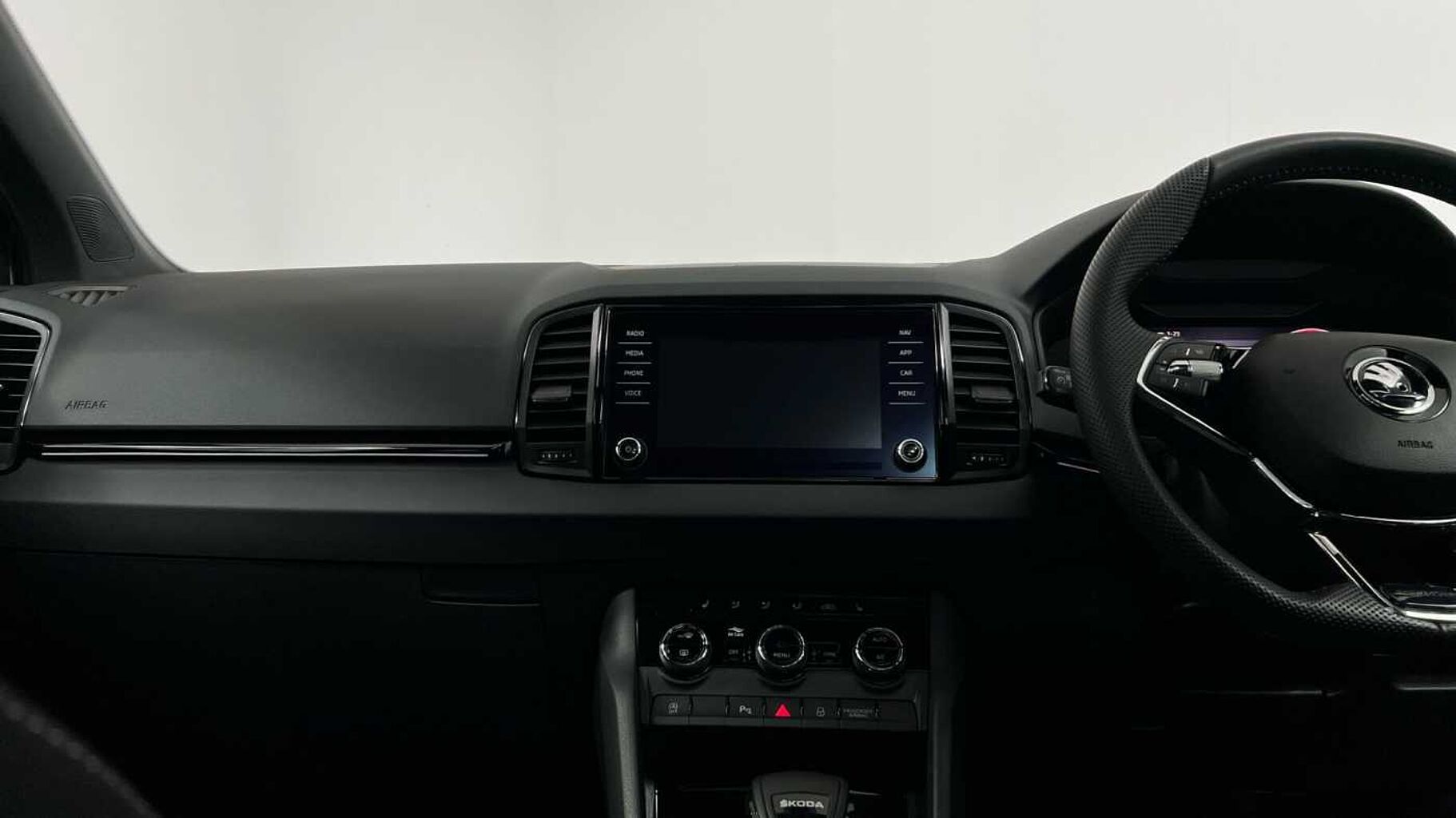 SKODA Karoq SUV 1.5 TSI (150ps) SportLine ACT