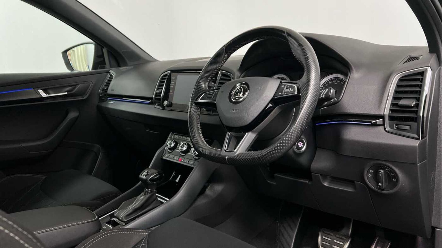 SKODA Karoq SUV 1.5 TSI (150ps) SportLine ACT DSG